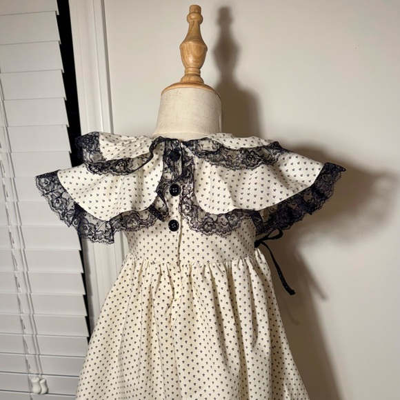 🖤 Handmade Ivory & Black Dress 🖤 - Picture 4 of 5